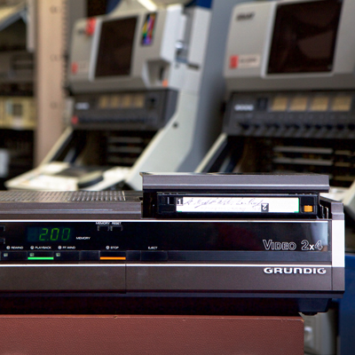 top-loading Video 2000 recorder with tape ready to insert